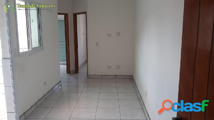 Apartamento s/condomínio, 2 dormitórios - Jardim Irene