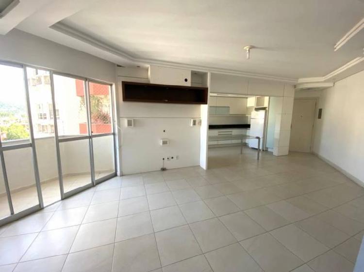 Apartamento à venda -3 dormitórios - 2 vgs - Res. Caminho