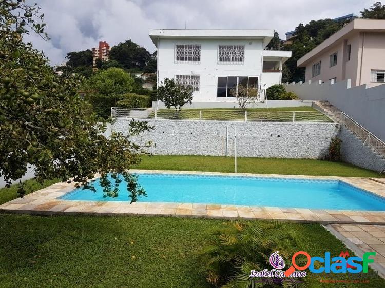 Casa 4 dorm. sendo 1 suíte|Joaçaba-SC