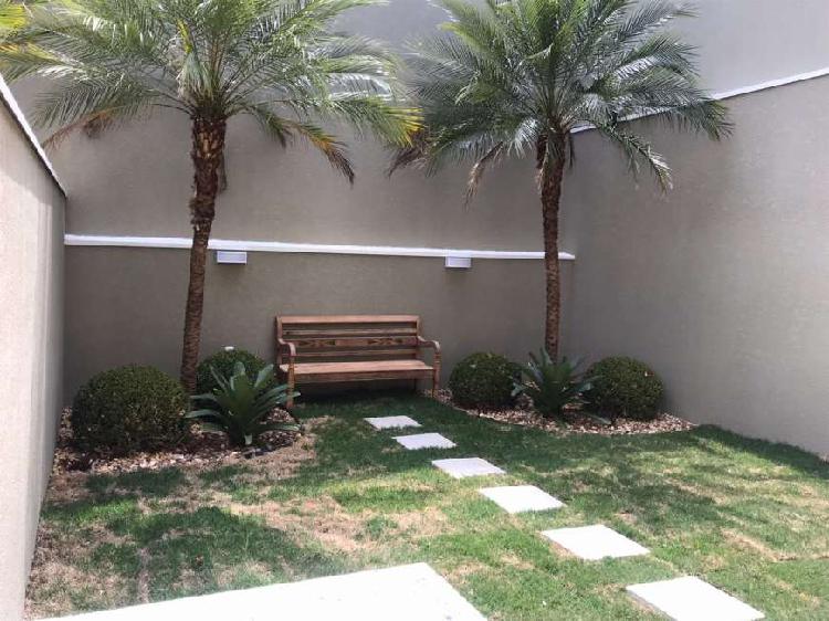 Casa para venda com 98 metros quadrados com 3 quartos em