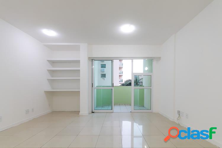 Maravilhoso Apartamento c/2 quartos(1 suite) - Recreio dos