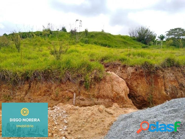 Terreno á venda em Terra Preta com 470 m²