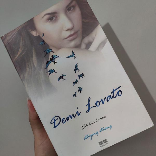 livro Demi Lovato: 365 dias do ano