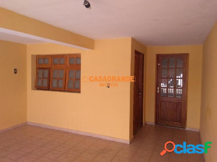 Linda Casa em Caçapava. Ótima Localização