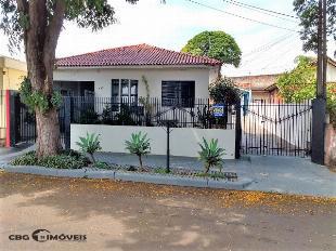 2 casas (132 + 60 m2) Vila Morangueira