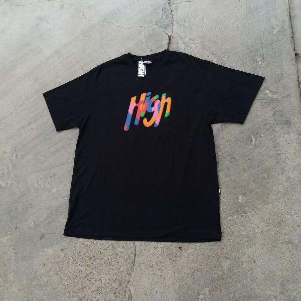 camiseta high company wonder preta colorida logo original
