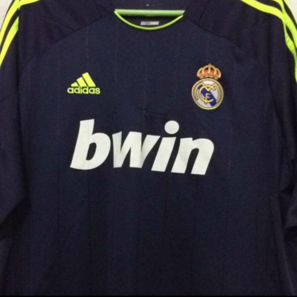 camiseta real madrid comemorativa