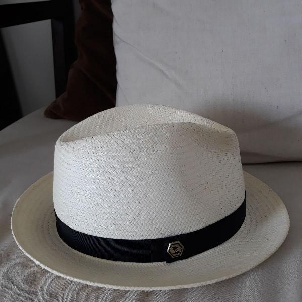 chapéu modelo panama