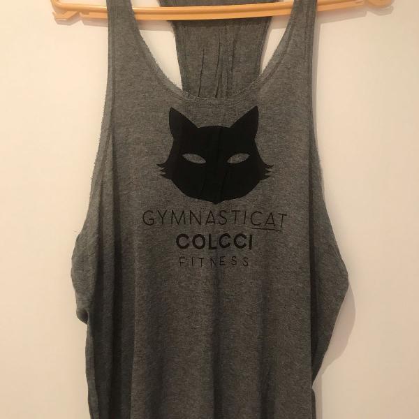 regata cinza colcci fitness