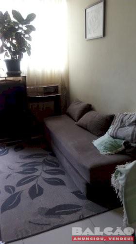 Apartamento 2 quartos e demais dependências em Condomínio