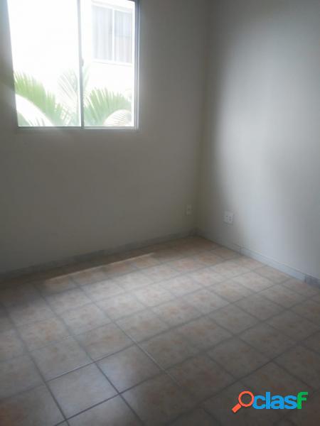 Apartamento com 2 dorms em Contagem - Linda Vista por 150