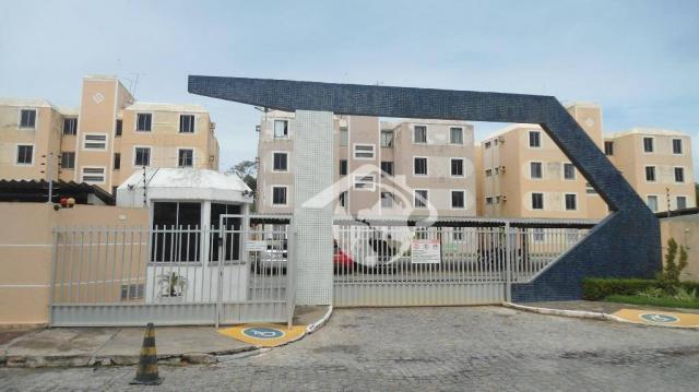 Apartamento com 3 dormitórios para alugar, 63 m² por r$