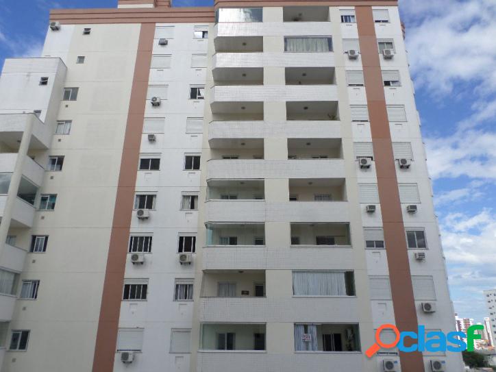 Apartamento em Barreiros, São José, 3 dorm. Sendo 1 Suite