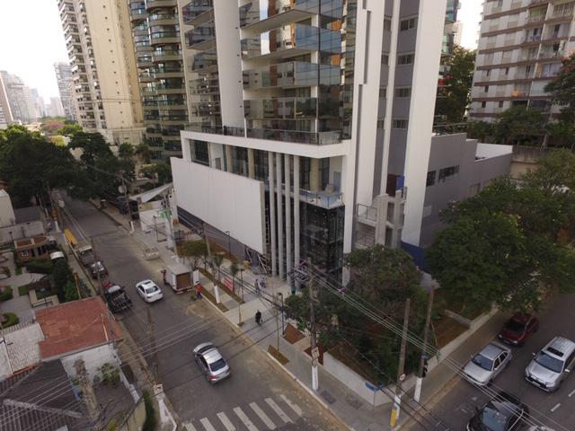 Apartamento no Campo Belo/SP (Ed. Giardino)