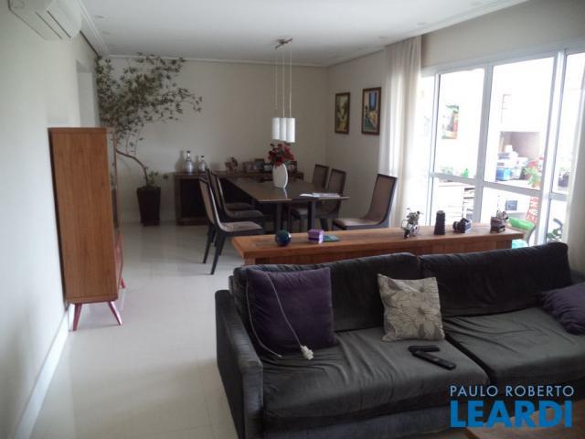 Apartamento para alugar com 3 dormitórios em Barra funda,