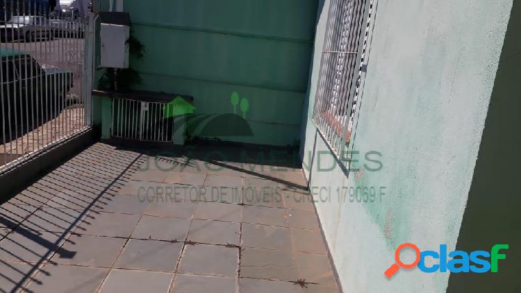Casa à venda no Alvinópolis, em Atibaia/SP.
