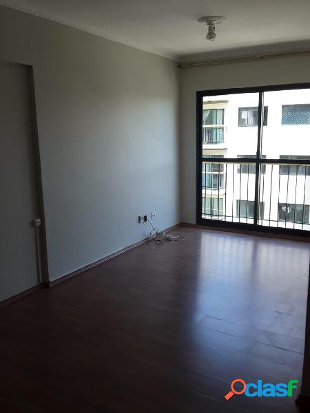 LOCAÇÃO DE LINDO APARTAMENTO NO EDIFÍCIO VITÓRIA 1