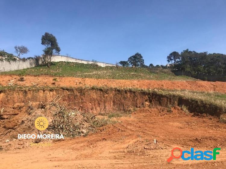 Terreno à venda em Terra Preta, são 9 lotes com excelente