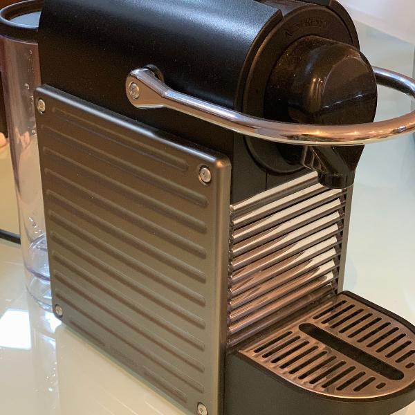 nespresso pixie c60 alumínio