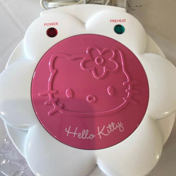 sanduicheira hello kitty