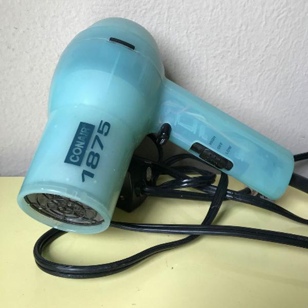 secador conair potente