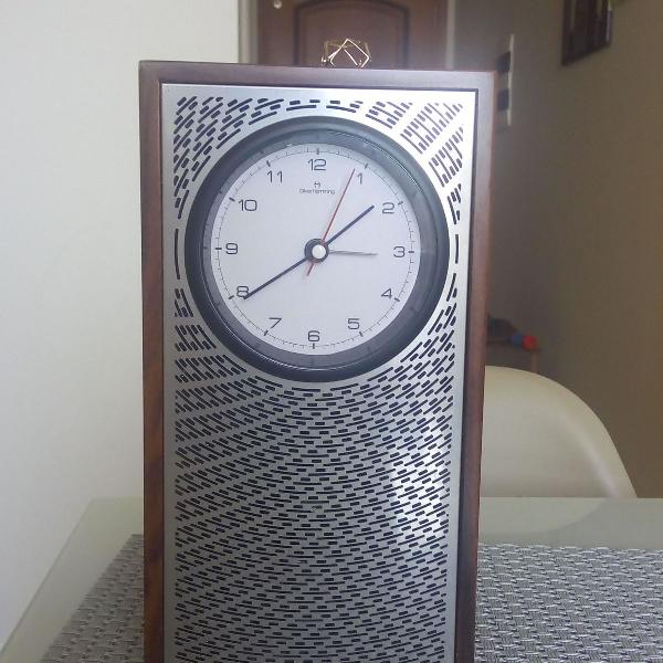 speaker de madeira