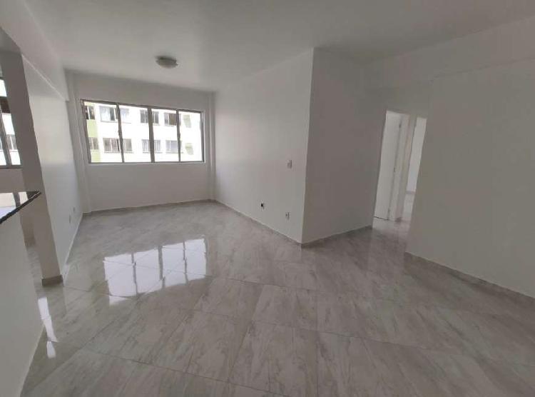 timo apartamento com 3 dormitórios na Trindade reformado