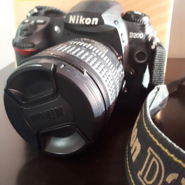 Câmera Fotográfica Digital SLR Nikon D200