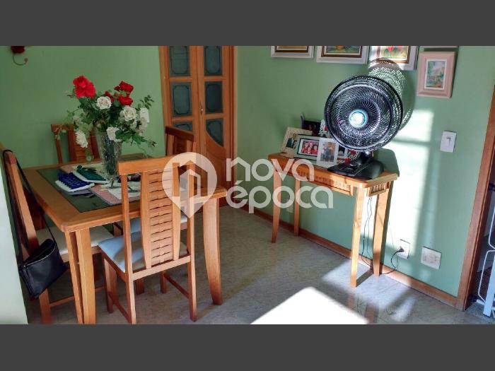 Todos Os Santos, 2 quartos, 1 vaga, 70 m² Rua Santos