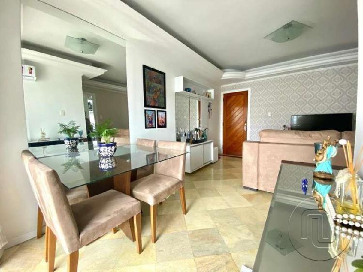 Apartamento de 2 Dormitórios na Av. Principal do Kobrasol!!