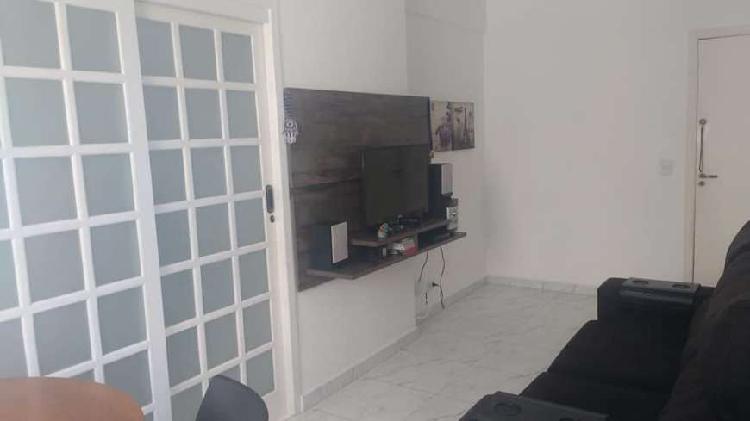Apartamento para venda possui 50 metros quadrados com 1