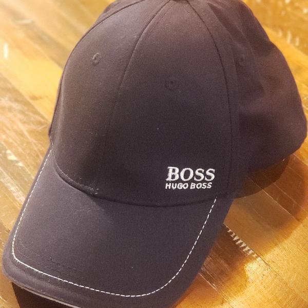 Boné Hugo Boss.