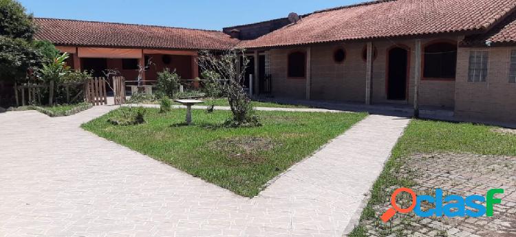 CASA NO CENTRO DO BELAS ARTES EM TERRENO DE 600 M AJARDINADO