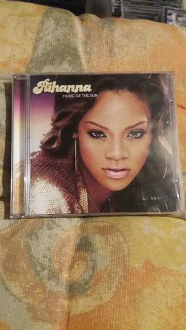 CD Rihanna-Music Of The Sun/Novo.