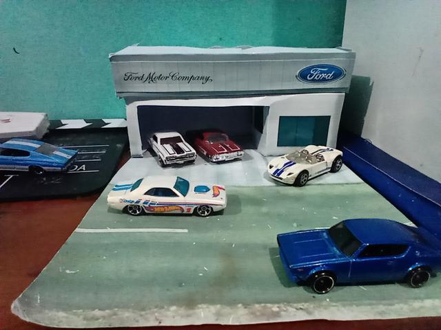 Carros em miniatura hot Wheels