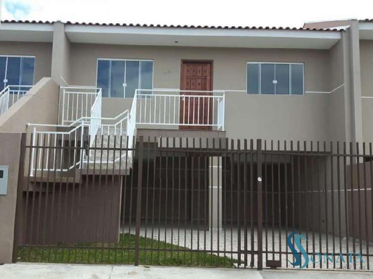 Casa com 3 quartos à venda, 108 m² por R$ 250.000 -