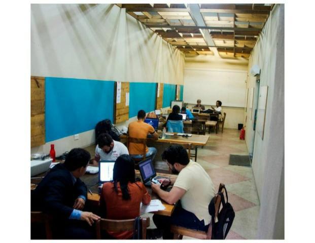 Coworking na Plexos com pacotes a partir de 10 horas por R$