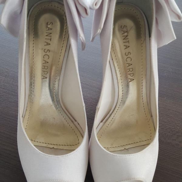 Sapato branco lindo!!