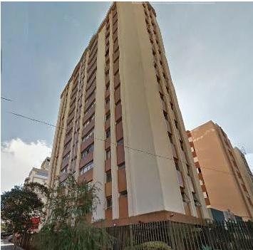 Vende-se Apartamento no Centro de Londrina/PR
