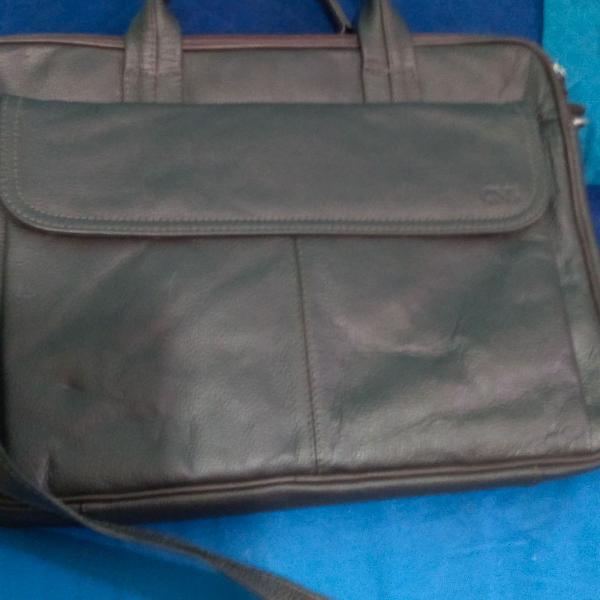 bolsa transversal de couro para notebook