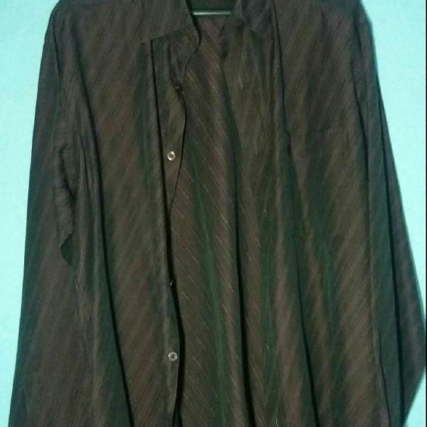 camisa masculina bordo