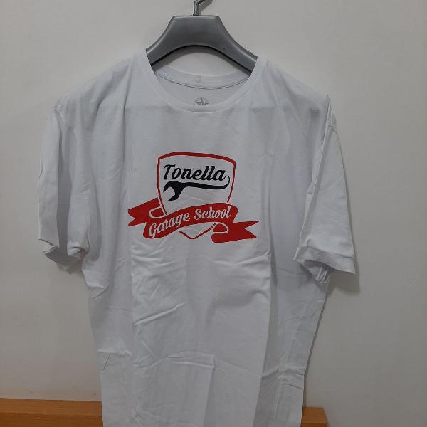camiseta branca, "tonella garage school", tamanho exg