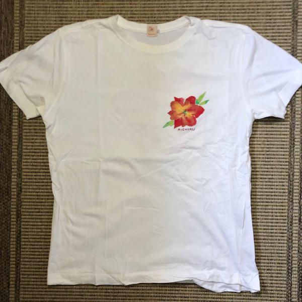 camiseta flor richards
