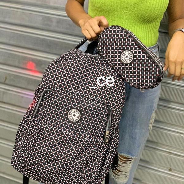 kit mochila e estojo kipling