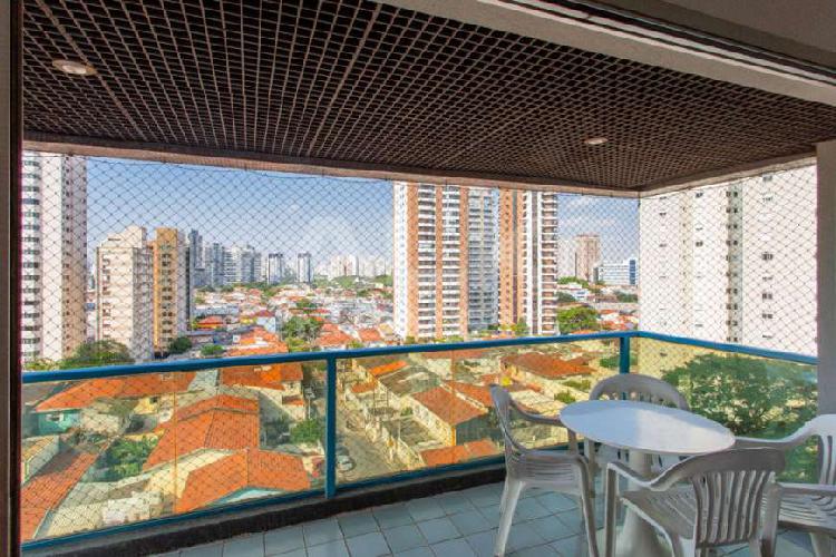 Apartamento com 4 dormitórios à venda, 170 m²