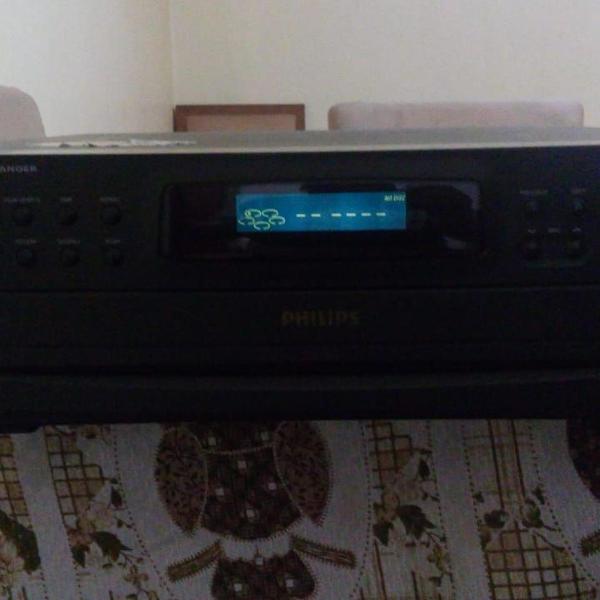 CD PLAYER
