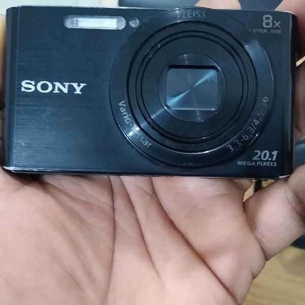 Camera Sony Modelo DSC-W830
