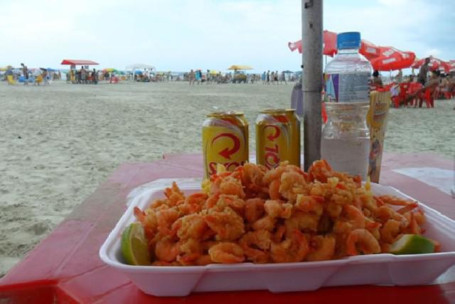 Casa em frente a praia ilha cumprida