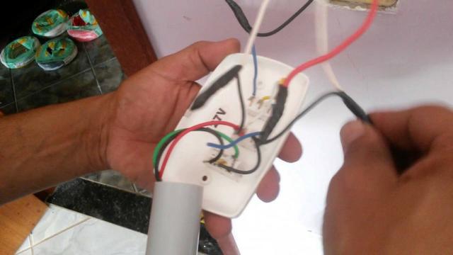 Eletricista profissional