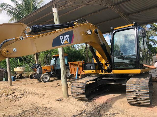 Escavadeira CAT 313D2L